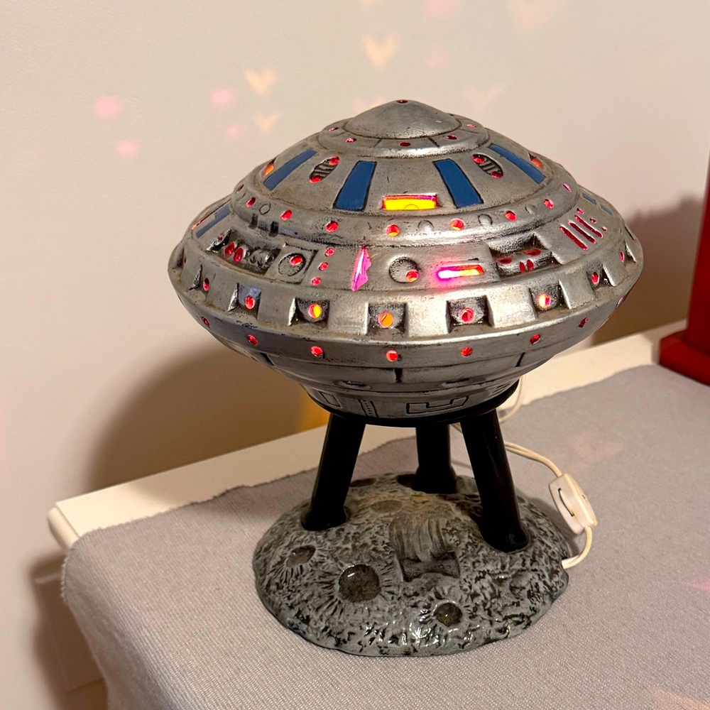 Vintage Star Wars lamp!